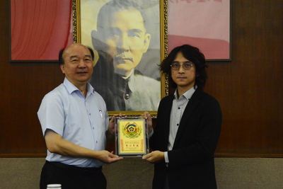 Group photo of award winners 2